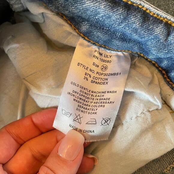 Pink Lily High Waisted Medium Wash Distressed Wide Leg Jeans Size 29 0634W - Picture 13 of 13